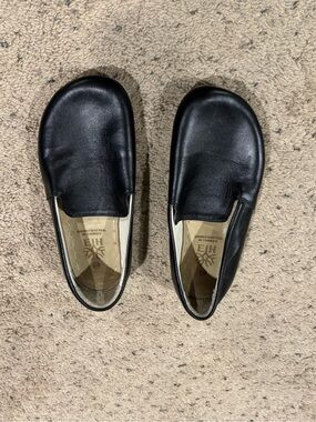 Handcrafted Black Leather Slip-On Flats by